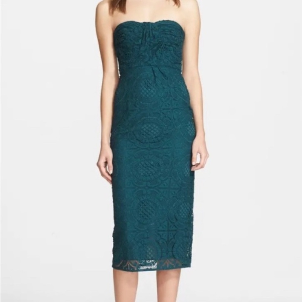 Burberry London Sonya Strapless Lace Midi Dress